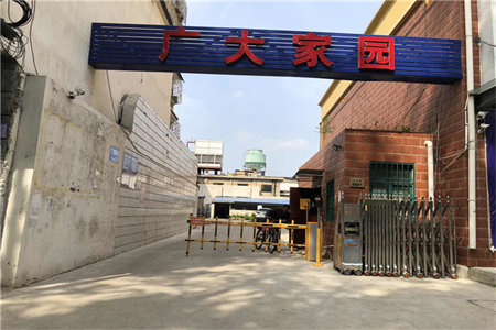 各种家电齐全，房租整洁干净，学区地段，交通便利