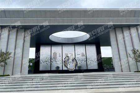 龙都大源·橡树湾3室2厅2卫123万145m2出售